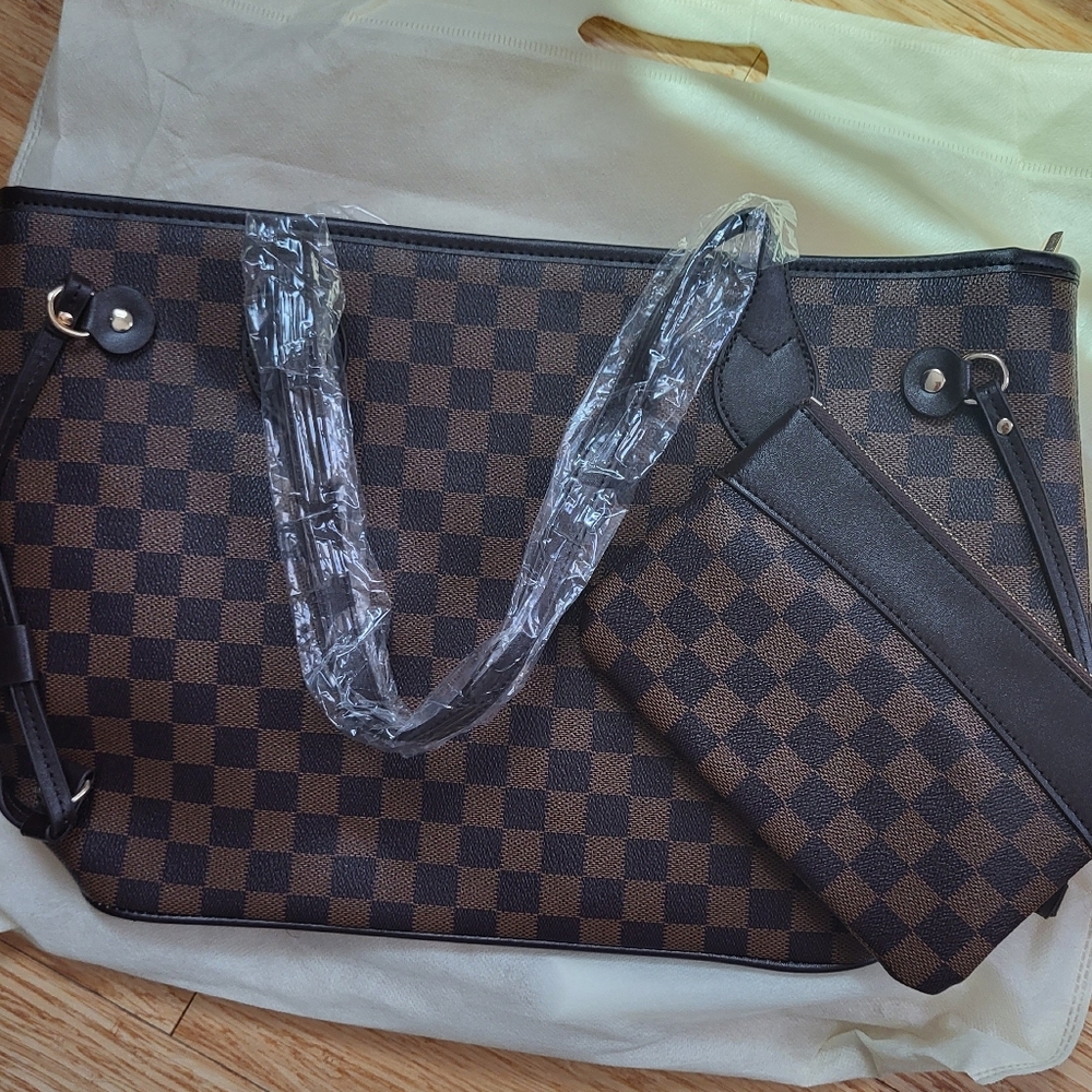 Classic Brown Checkered Tote Bag with Pouch - Women